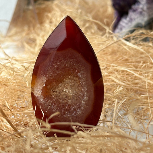 Tranche polie Cornaline cristallisée AA